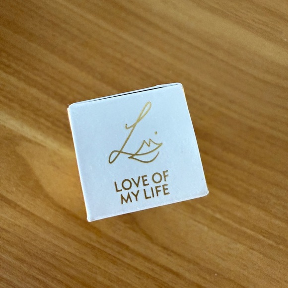 Lisa Eldridge Love of My Life lipstick
Barely used - Picture 3 of 7